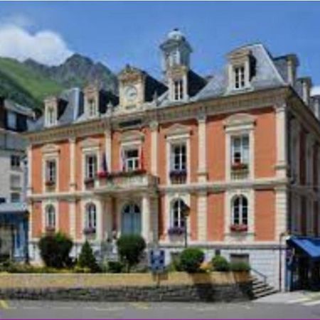 T2 Renove Avec Terrasse, Parking Prive, Local Velos A Cauterets - Fr-1-401-290 Екстер'єр фото