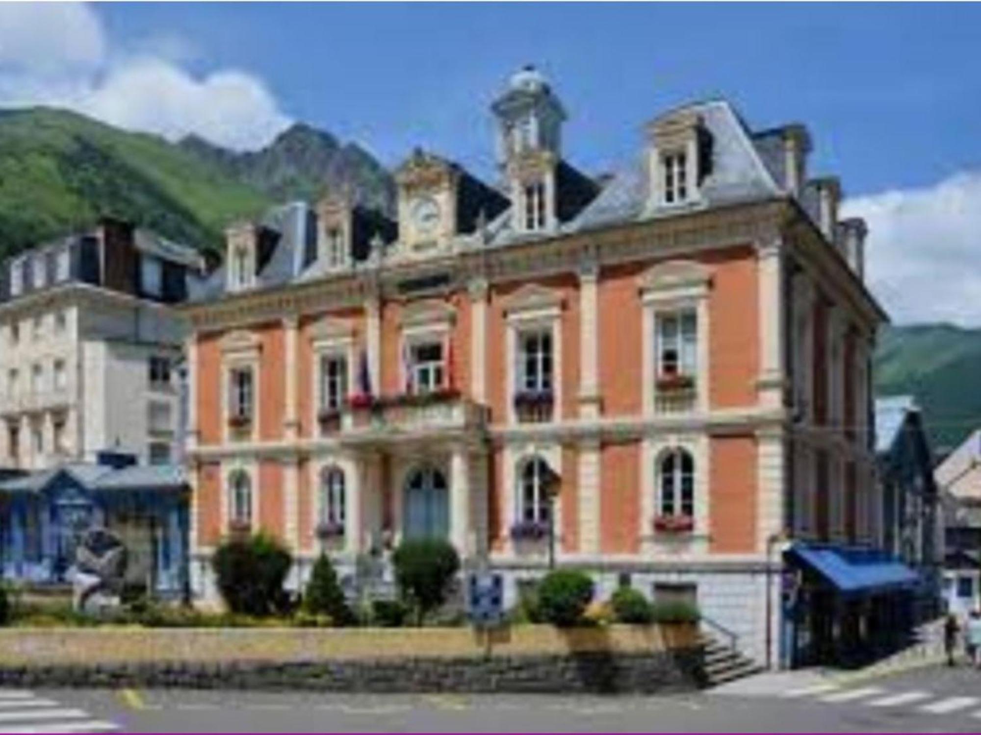 T2 Renove Avec Terrasse, Parking Prive, Local Velos A Cauterets - Fr-1-401-290 Екстер'єр фото